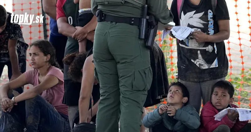 Pri Kanárskych ostrovoch zachránili viac ako 500 migrantov: Našli aj dve mŕtve telá | Topky.sk