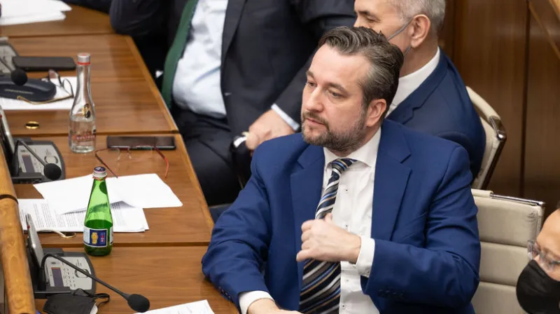 KDH chce v utorok podať návrh na odvolanie podpredsedu parlamentu Blahu - Domáce - Správy - Pravda