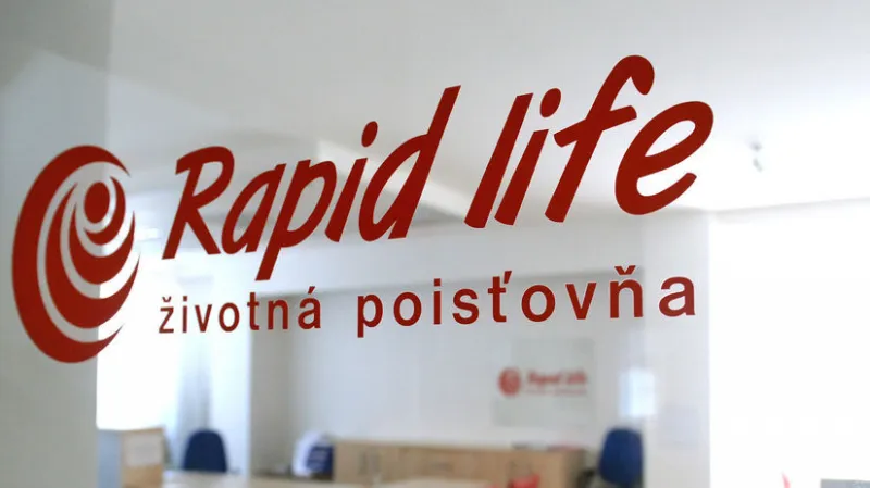 Ústavný súd v kauze Rapid Life vrátil prípad odsúdeného exšéfa odboru NBS Barriho na Najvyšší súd - Domáce - Správy - Pravda