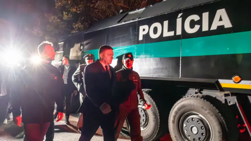 Silné zásahy proti slabému toku migrantov. V minulosti chceli hranice chrániť aj plotom za milión, napokon ho ani raz nevyužili - Domáce - Správy - Pravda