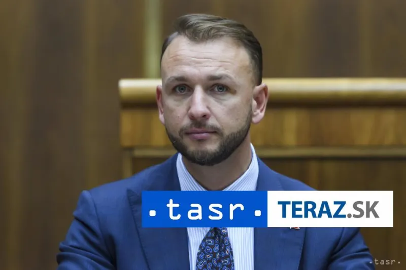 Eštok podal trestné oznámenie pre poskytnutie ochrany čurillovcom