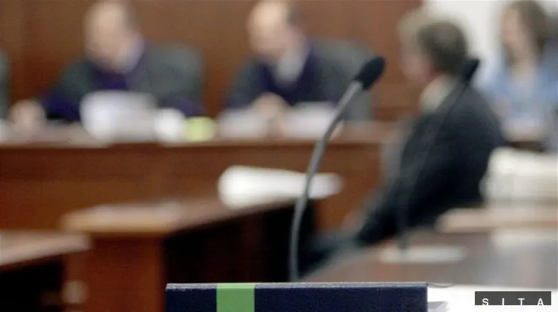 Prokurátor navrhuje v kauze Syseľ podmienečné tresty, obžalovaní vinu odmietajú - Domáce - Správy - Pravda
