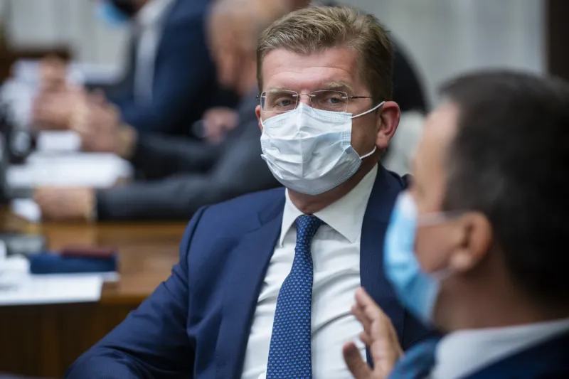 HNonline.sk - Akcia Drevo: NAKA zasahuje v hoteli, kde sídli Žigova firma