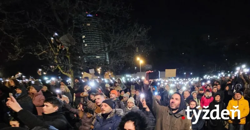 Opozičný protest proti zrušeniu špeciálnej prokuratúry |  | .týždeň - iný pohľad na spoločnosť