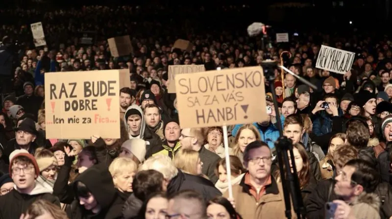 Opozícia: Protesty proti krokom vlády budú pokračovať - Domáce - Správy - Pravda