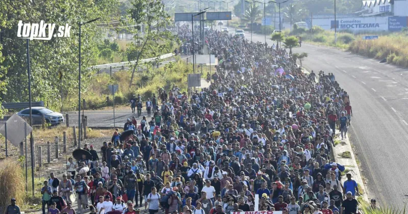 Tisíce migrantov z Južnej a Strednej Ameriky sa pridali ku karaváne smerujúcej k Spojeným štátom | Topky.sk