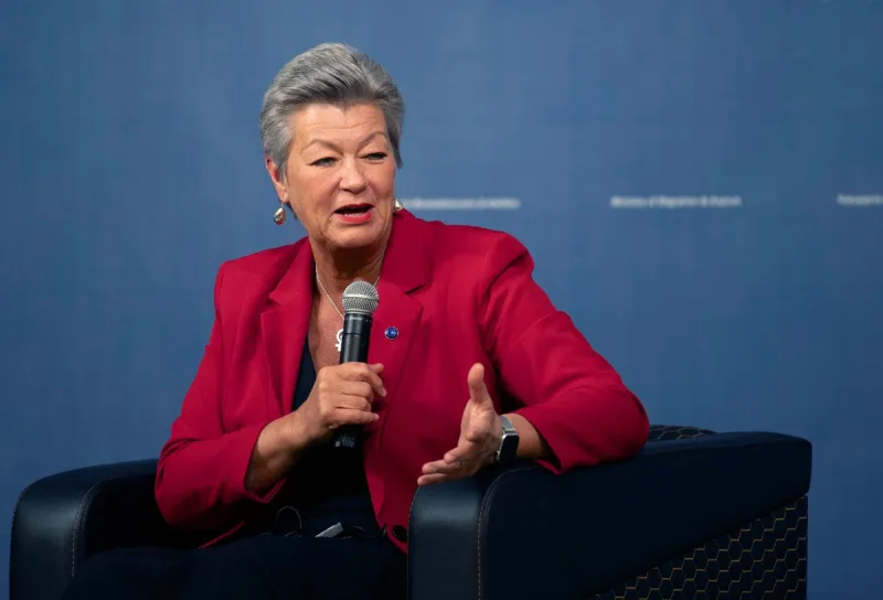 Únia potrebuje migrantov. Eurokomisárka chce ročne dostať do EÚ o milión ľudí viac - Svet SME