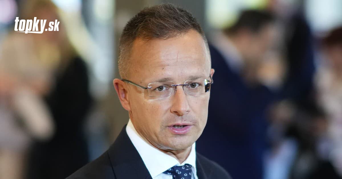 Maďarské predsedníctvo EÚ bude rázne konať proti migrácii, tvrdí Szijjártó | Topky.sk