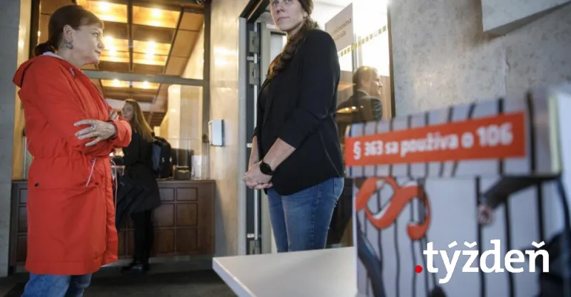 Platforma pre demokraciu: Minister Susko klame o zrušení dotácií pre mimovládky |  | .týždeň - iný pohľad na spoločnosť