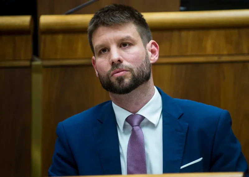 Progresívne Slovensko vyzýva koalíciu, aby obnovila vojenskú pomoc Ukrajine - SME