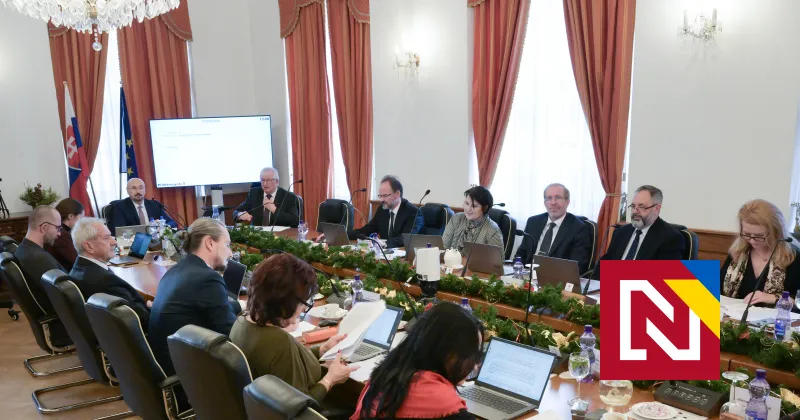 Suskovu brožúru prirovnali ku Kočnerovej Threeme. Ako Mazák stráca väčšinu v&nbsp;súdnej rade