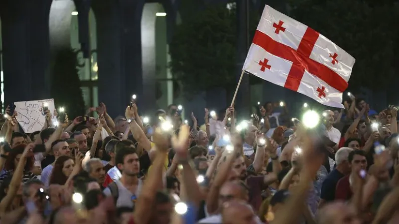Gruzínsky sen vracia do parlamentu sporný návrh zákona o zahraničných agentoch - Svet - Správy - Pravda