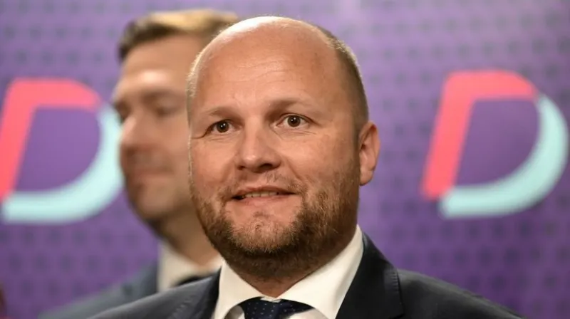 Demokrati budú informovať Európsku komisiu o škodlivosti zákona, ktorý má podľa nich zlikvidovať mimovládky - Domáce - Správy - Pravda