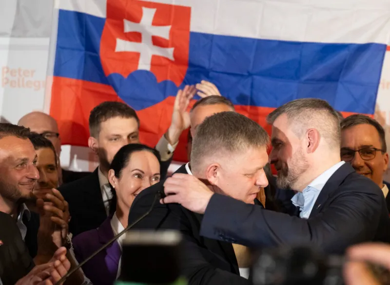 Rytmus aj Plačková propagovali Pellegriniho. Zadarmo? - Index SME