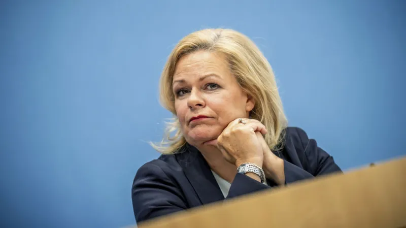 Rusi pripravovali útok v Nemecku, chceli odpáliť vojenskú pomoc Ukrajine. Boli odhalení   - Svet - Správy - Pravda