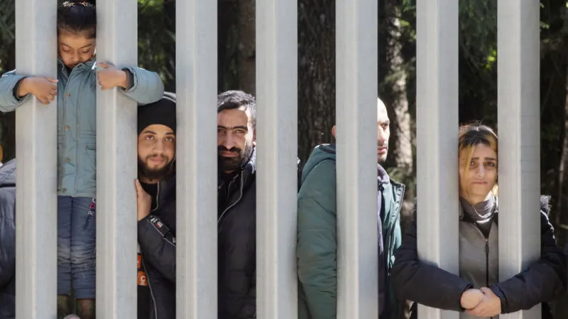 Členské krajiny EÚ definitívne chválili nový pakt o migrácii a azyle - Svet - Správy - Pravda