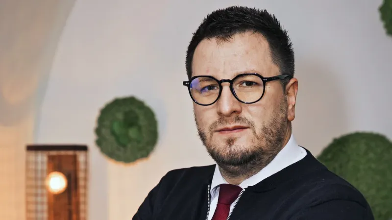 Psychológ Madro o atentáte na premiéra: Toto teraz zažíva Ficova rodina | Nový Čas