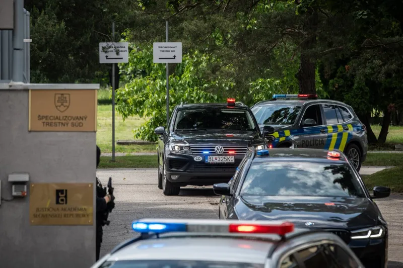 Atentát na Roberta Fica: Súd poslal strelca do väzby - SME
