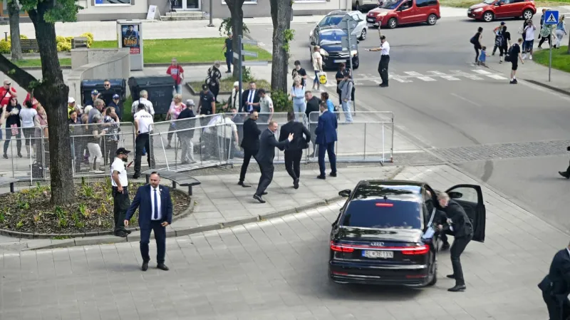 Expert o atentáte na Fica: Strelec nedržal zbraň po prvý raz! | Nový Čas