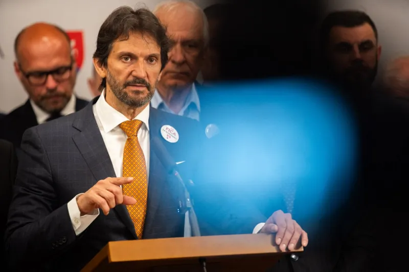 Atentát na Fica: Parlament prijal spoločné uznesenie - SME