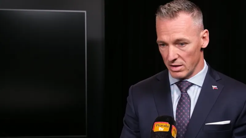 Exšéf bodyguardov o atentáte na Fica: Ochranka nie je o násilí, ale o poriadnej príprave. Otázne je, kto mal aké informácie - Domáce - Správy - Pravda