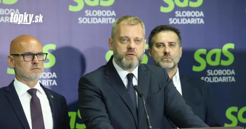 SaS po atentáte na Fica: Navrhuje vyšetrovaciu komisiu! Ministerstvo vnútra to nevylúčilo | Topky.sk