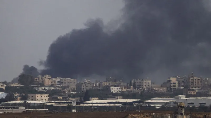 Do Rafahu vstúpili tanky. Izrael opäť udrel na utečenecký tábor: 21 mŕtvych Palestínčanov - Svet - Správy - Pravda