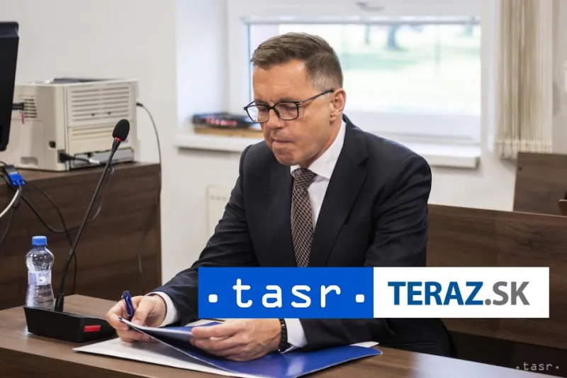 Súdny proces v korupčnej kauze P. Kažimíra v utorok nebude