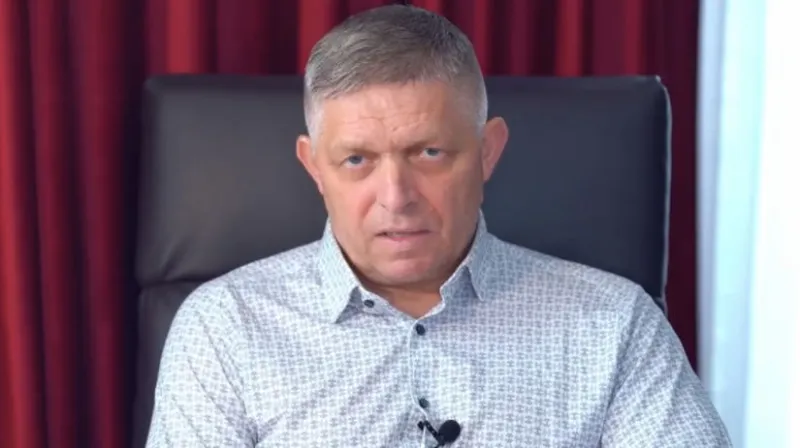 Fico sa po prvýkrát od útoku v Handlovej prihovára k verejnosti: Odpúšťam a varujem - Domáce - Správy - Pravda