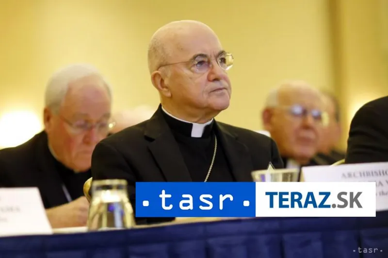 Arcibiskup Vigano tvrdí, že ho čaká vatikánsky súd za kritiku pápeža