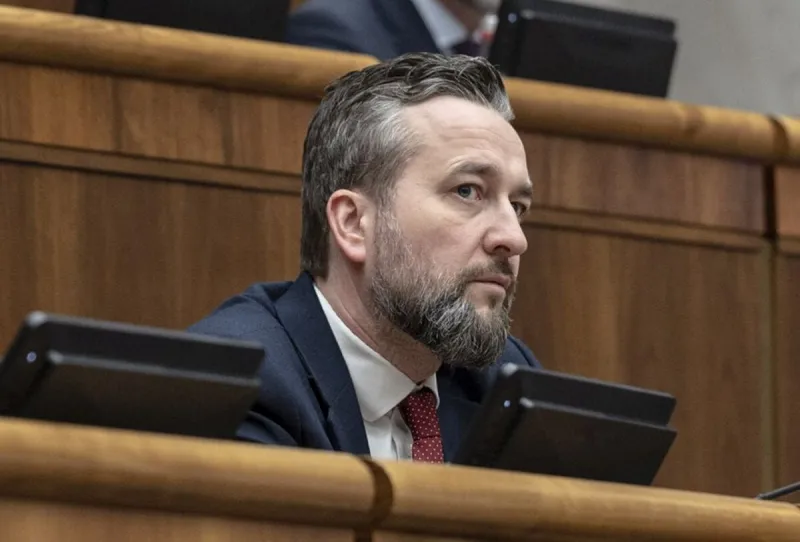 Blaha sa vzdal funkcie podpredsedu parlamentu - SME