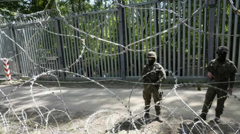 Európska osmička chce tvrdšie bojovať proti migrantom. Hovorí o destabilizácii, Brusel žiada o výnimky - Svet - Správy - Pravda