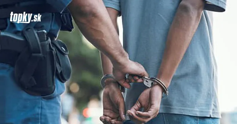 Muži, ktorí z Turecka do Česka pomohli previesť tisícky migrantov, pôjdu do väzenia | Topky.sk