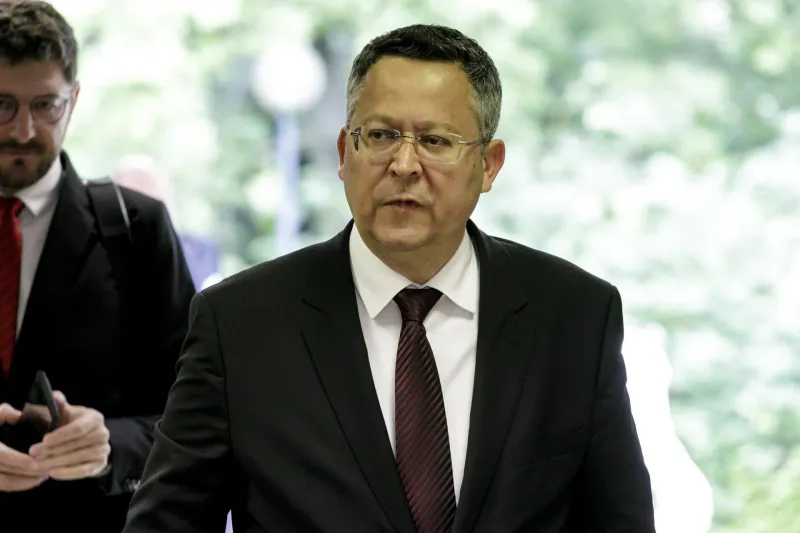 HNonline.sk - Kamenický reaguje na kritiku: Podporujem vzdelanosť, znižujeme DPH na učebnice. Ľudí viac zaujímajú potraviny