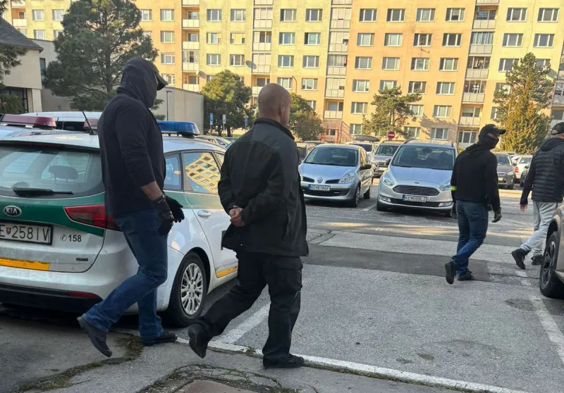 Policajt v Košiciach dobil zadržaného na smrť. Neprijateľné, reagoval minister Šutaj Eštok