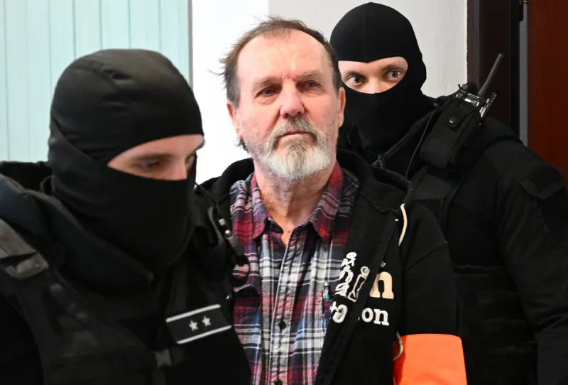 Juraj Cintula: Z psychiatrie ho prevezú do väzby - SME | MY Trenčín