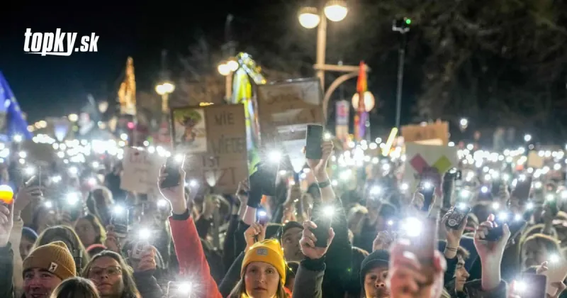 Tisíce ľudí v Lipsku protestovali proti spornému hlasovaniu o migrácii | Topky.sk