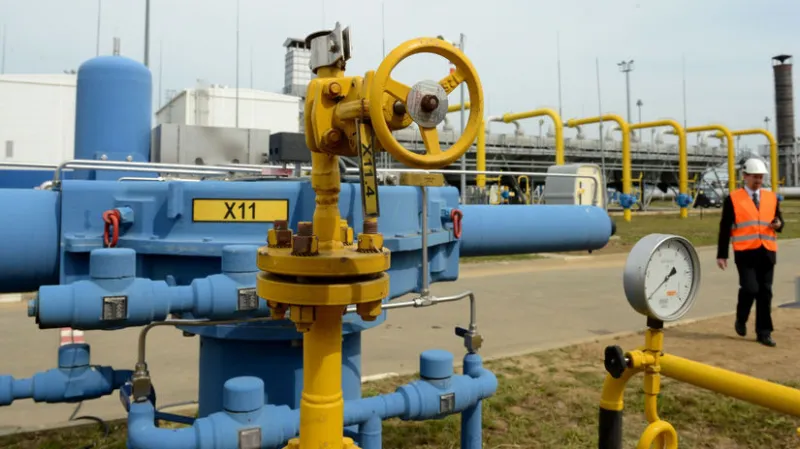 Ukrajina začala odoberať rekordné množstvá plynu z Ruska. Ceny vystrelili a Moskva na tom zarobí viac ako predtým - Ľudia - Ekonomika - Pravda