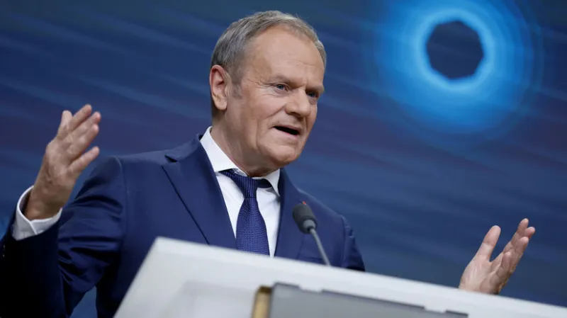 Poľsko začalo deportovať migrantov podozrivých zo zločinov, uviedol Tusk - Svet - Správy - Pravda