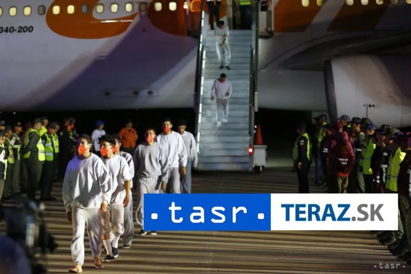 Do Venezuely sa vrátilo 199 migrantov deportovaných z USA