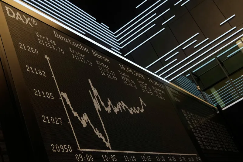 Burzové špekulácie v druhom pilieri: Poradcovia žiadajú stovky eur - Index SME