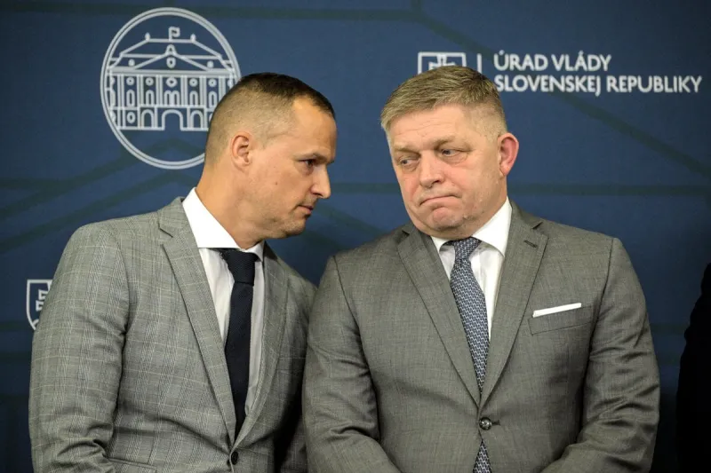 Kažimír má nového obhajcu, Ficovho poradcu Lindtnera - SME