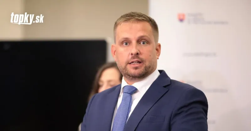 Šaško čelí kritike za zrušenie tendra na záchranky v hodnote dvoch miliárd eur