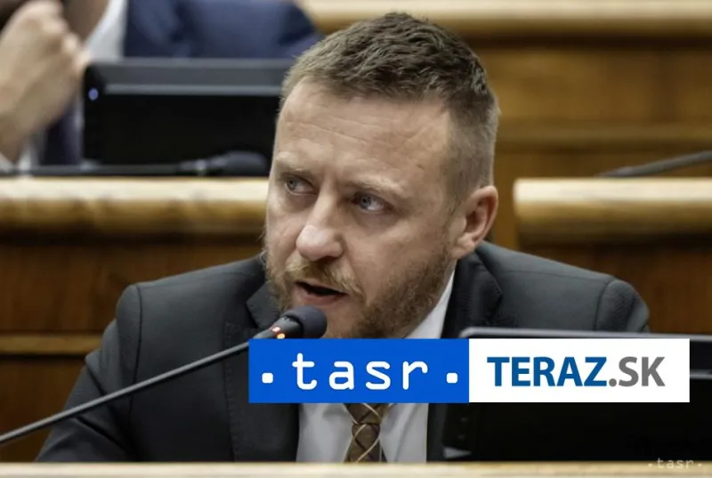 Kotlár si stojí za vyjadreniami o vakcínach, analýzu SAV spochybnil