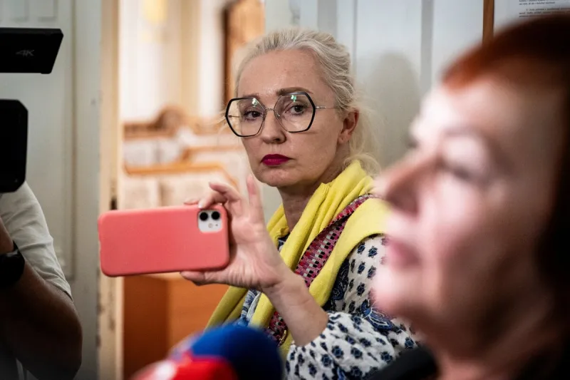 Ranný brífing: Šramová sa u Rašiho nenadrela, rodina Kočnerovho Bisťa žije v luxuse - SME