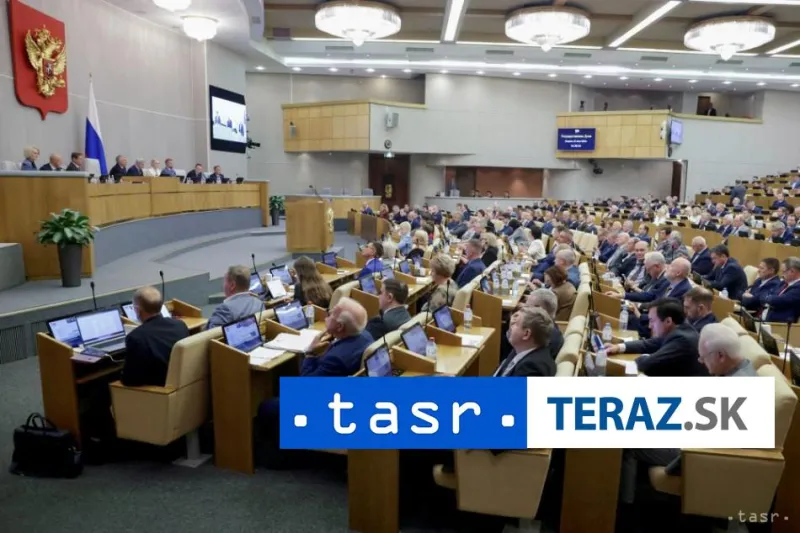 Rusko zvyšuje dane pre osoby označené za „zahraničných agentov“