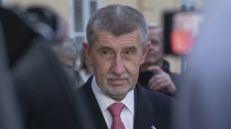 Babiš telefonoval s Trumpom, hovorili o migrácii, vojne či Európe - Svet - Správy - Pravda