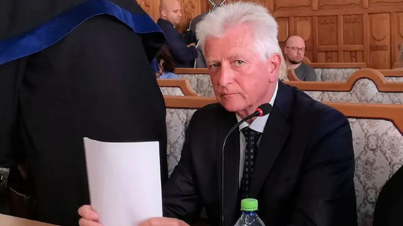 Obžalovaný v kauze Mýtnik Jozef Brhel tvrdí, že proces je politicky motivovaný - Domáce - Správy - Pravda