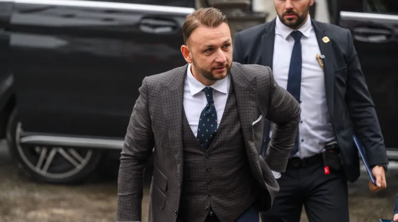 Šutaj Eštok v spore s čurillovcami žiadal od ústavného súdu „osobitný zreteľ“. Nepochodil - Domáce - Správy - Pravda