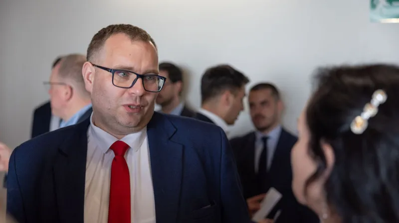 Mimovládky vyhrali dôležitý spor na súde: už nemusia odkrývať mená svojich prispievateľov - Domáce - Správy - Pravda